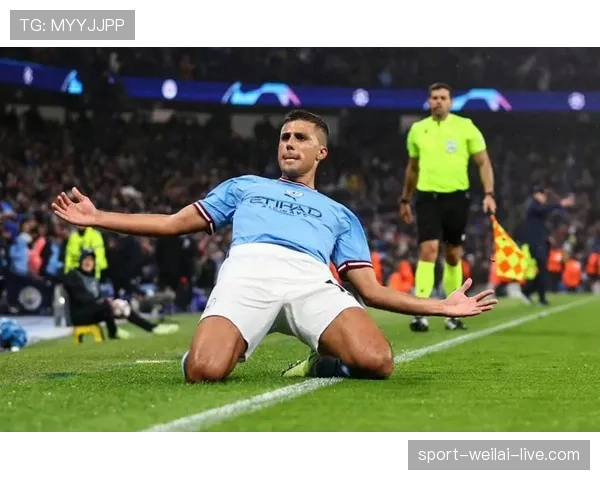 基米希转型组织核心：直塞如何重塑其战术角色